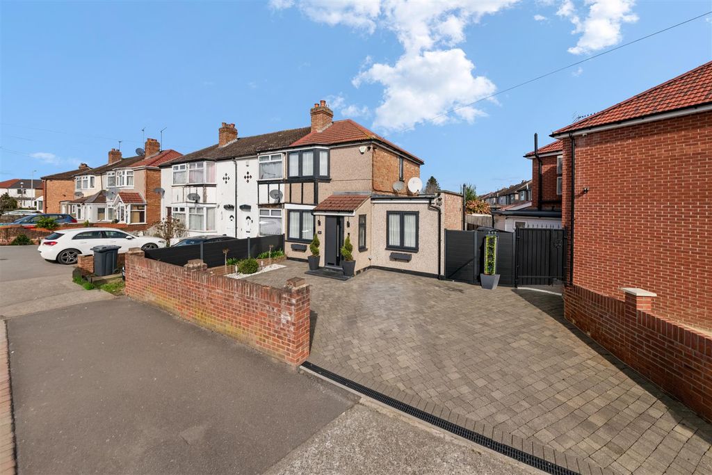 Additional image 14 of 3 bed semi-detached house for saleFredora Avenue, Hayes UB4