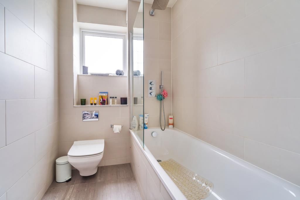 Property photo 3 of 12 Bathroom