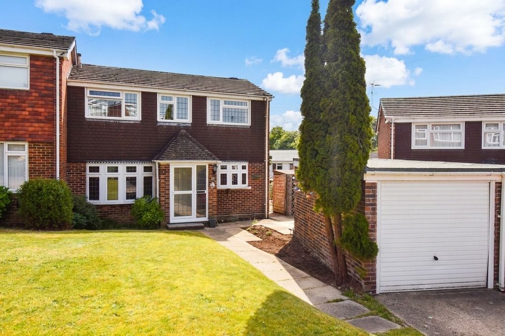 Property photo 1 of 12