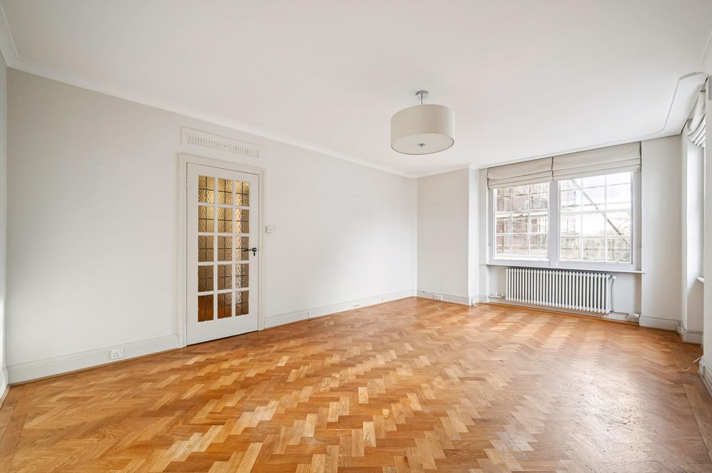 Property photo 2 of 14 Image