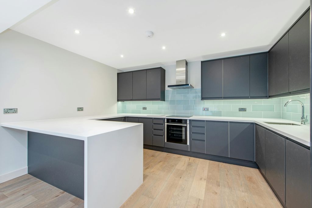 Property photo 1 of 12 Kitchen