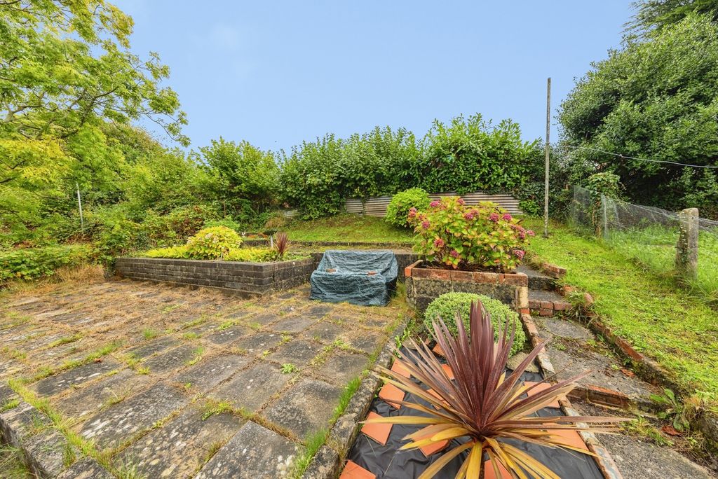 Property photo 3 of 18 Pbox-Img.Jpg