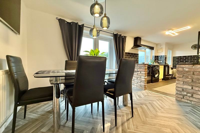 Property photo 3 of 18 Dining To Kitchen