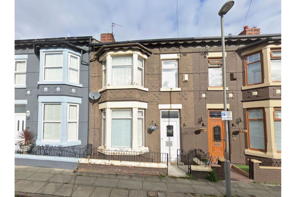 Property photo 1 of 10