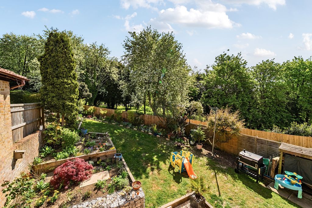 Property photo 3 of 17