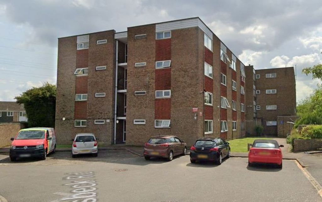 Property photo 1 of 9