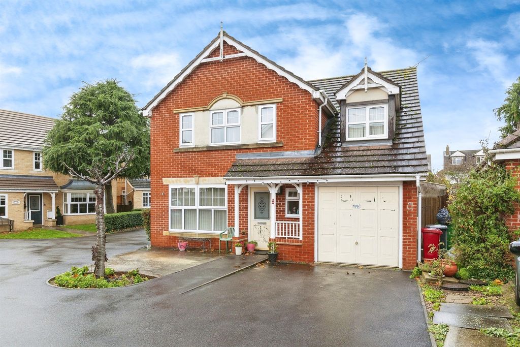 Property photo 1 of 15