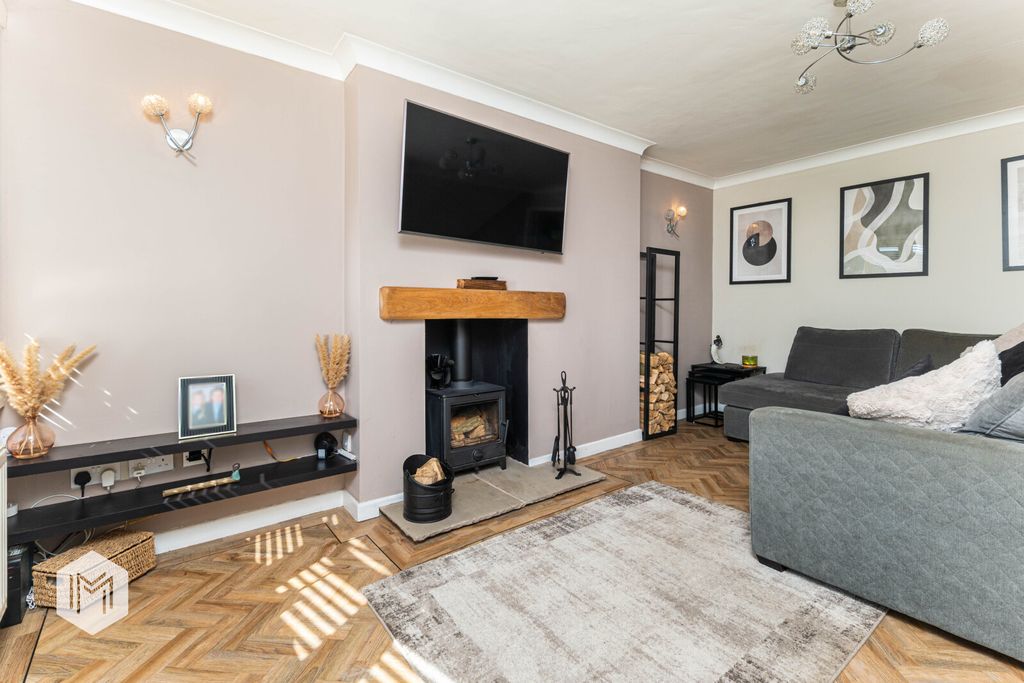 Property photo 2 of 20 Picture No. 10