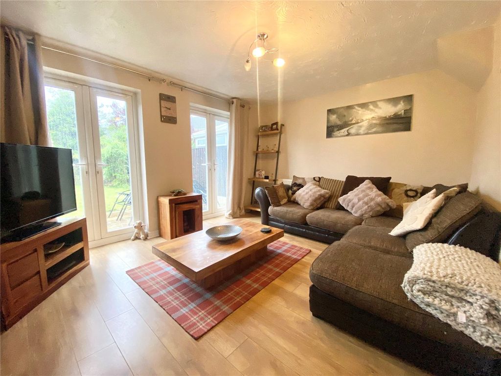 Property photo 2 of 16 Picture No. 05