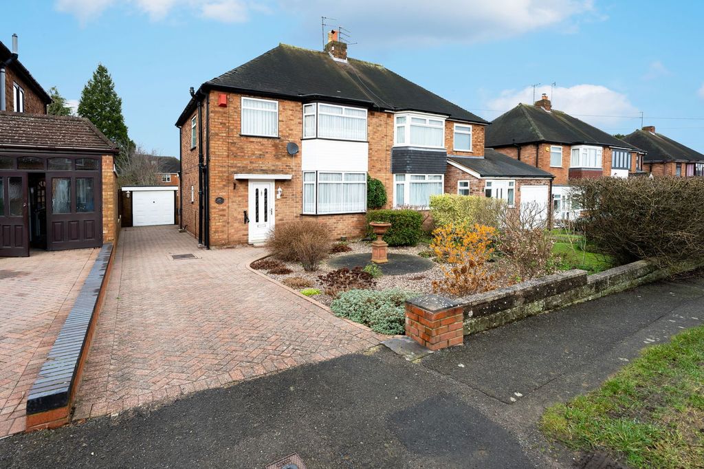 Property photo 1 of 21