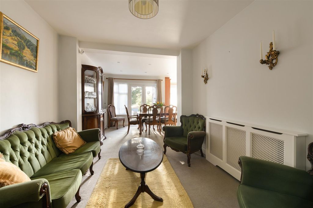 Property photo 2 of 16 Hamilton 10.Jpg