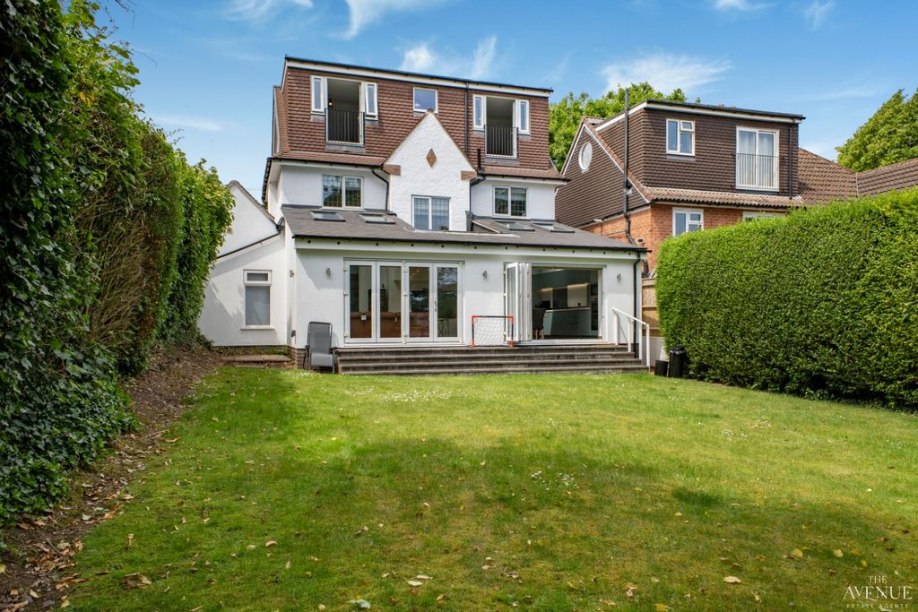 Property photo 2 of 31 4201046