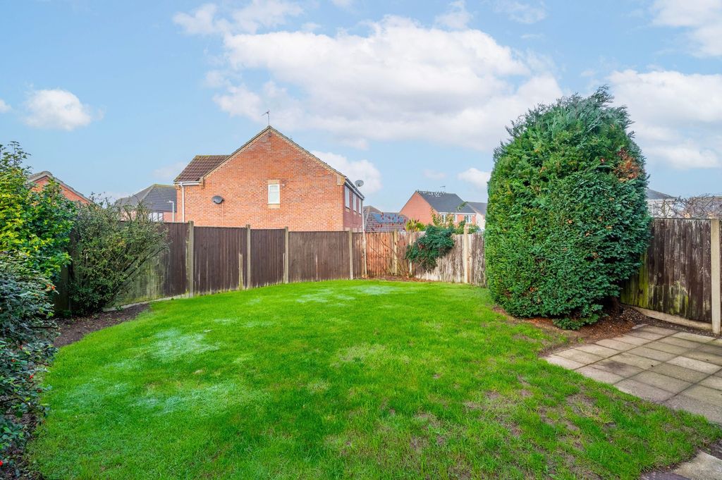 Property photo 2 of 14