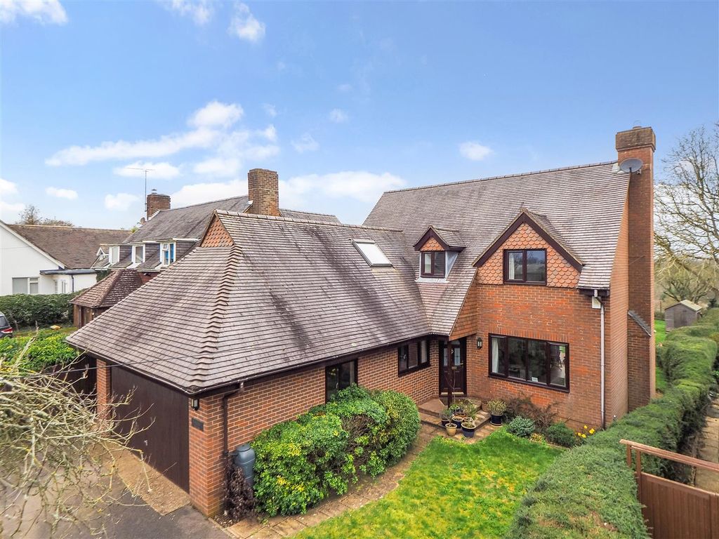 Property photo 1 of 24 Ph1_6423654.Jpg