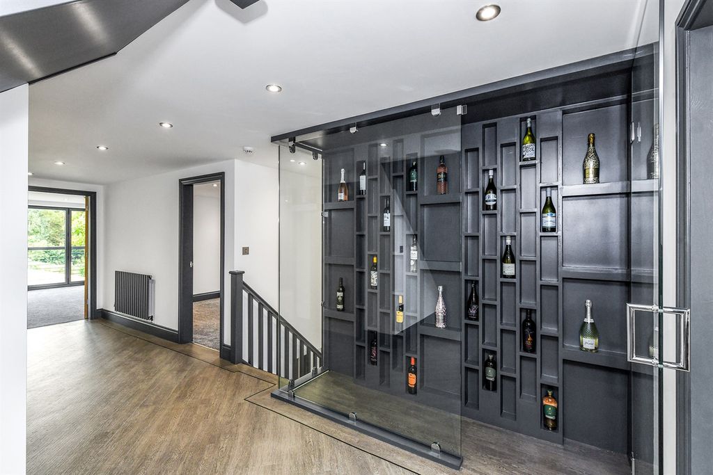 Property photo 2 of 18 Other