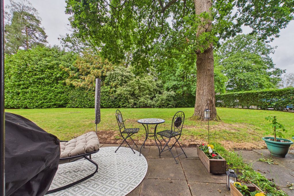 Property photo 1 of 8 Picture No. 08