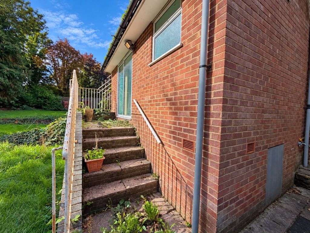 Property photo 2 of 3