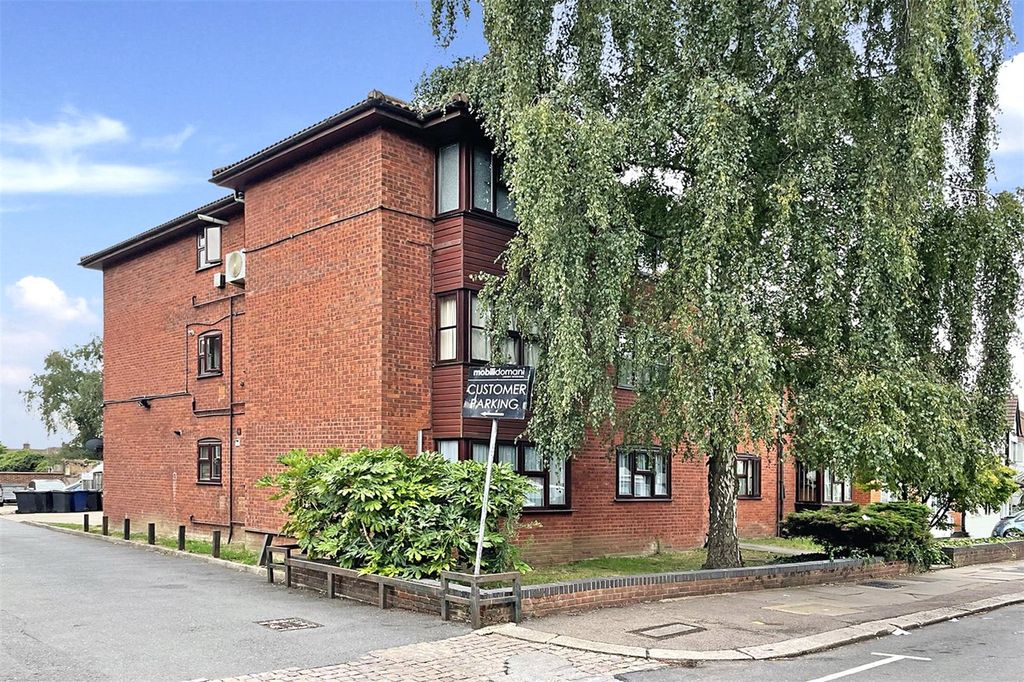 Property photo 2 of 14 Img_2163-Copy-Jpg-16