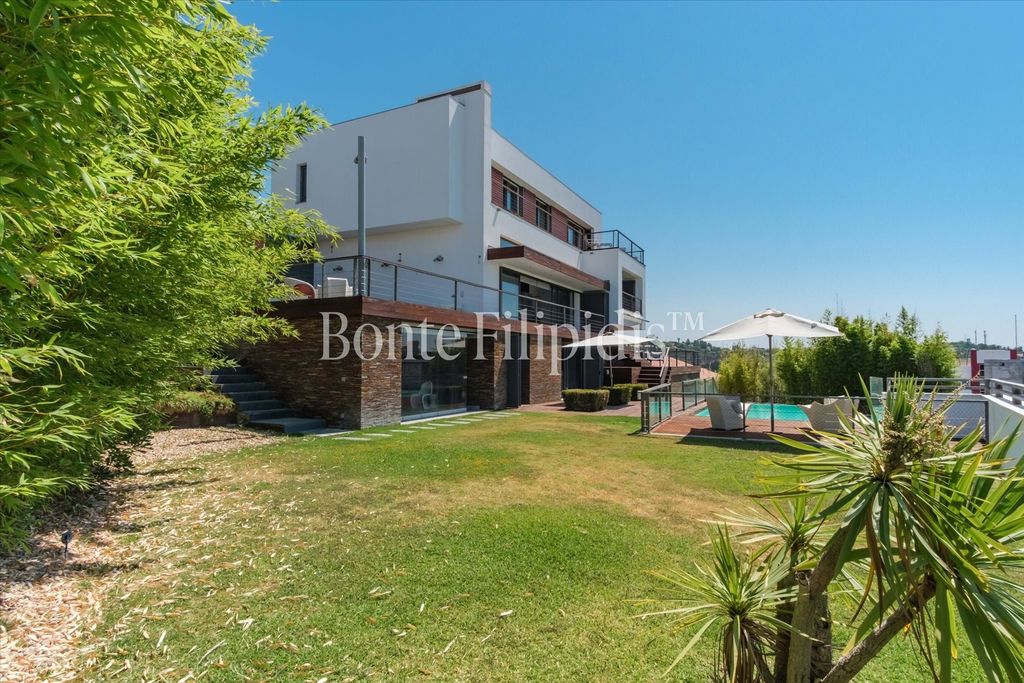 Property photo 3 of 38