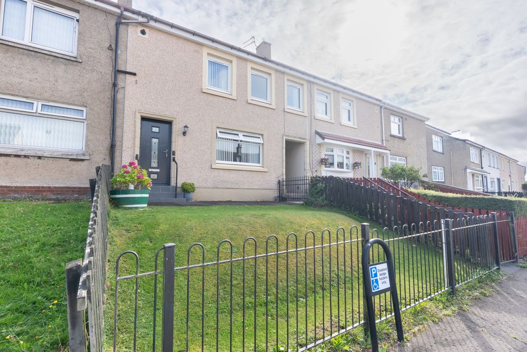 Property photo 1 of 24 3 Bedroom Terraced For Sale