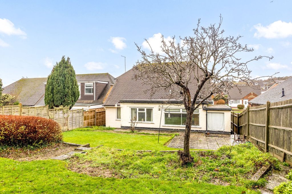 Property photo 2 of 18