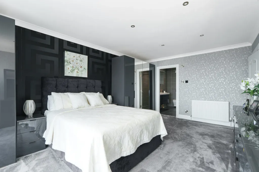 Additional image 16 of 2 bed flat for sale23, King Edward Bay Apartments, Onchan IM3