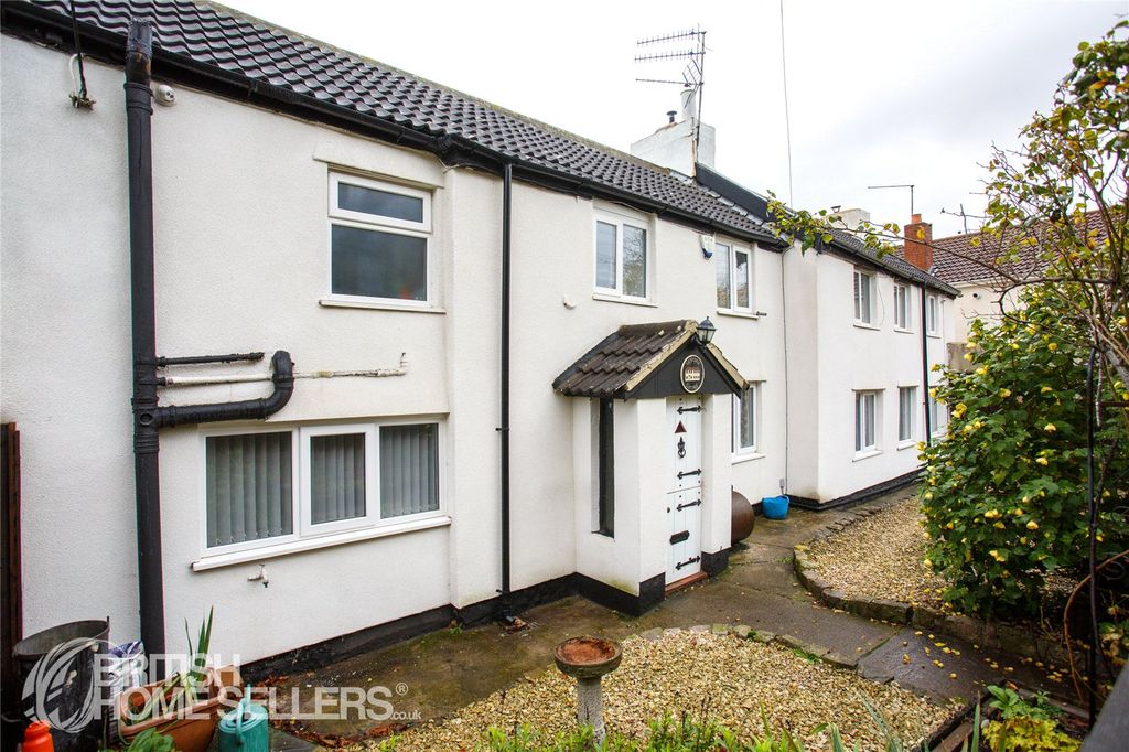 Property photo 1 of 35 Picture No. 22