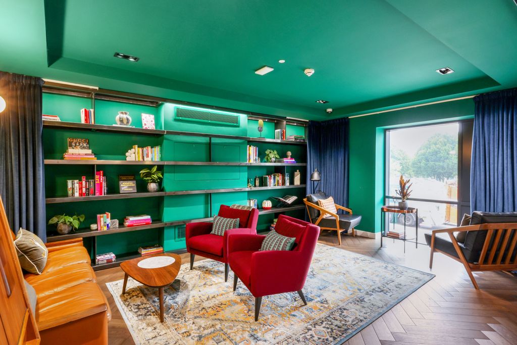 Property photo 3 of 22