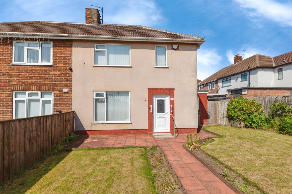 Property photo 1 of 11