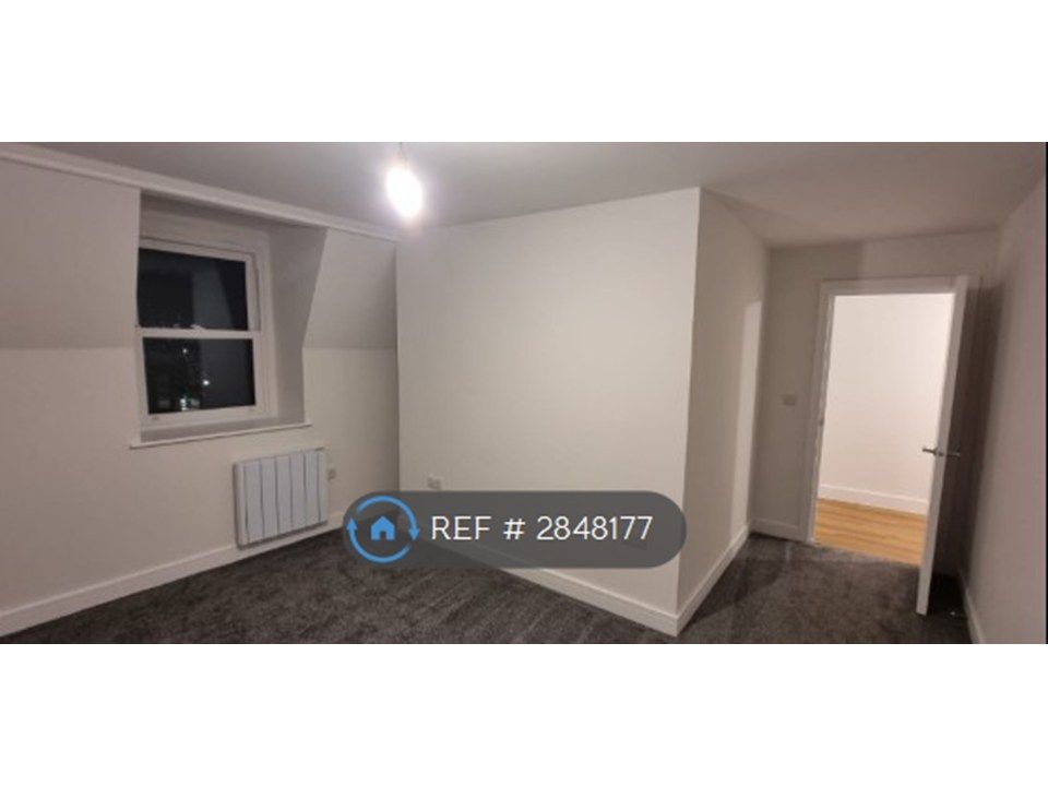 Property photo 2 of 3
