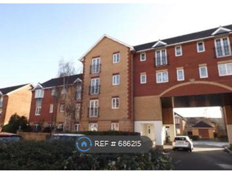 Property photo 1 of 19 2 Bed Apartment Cardiff Bay Cf11