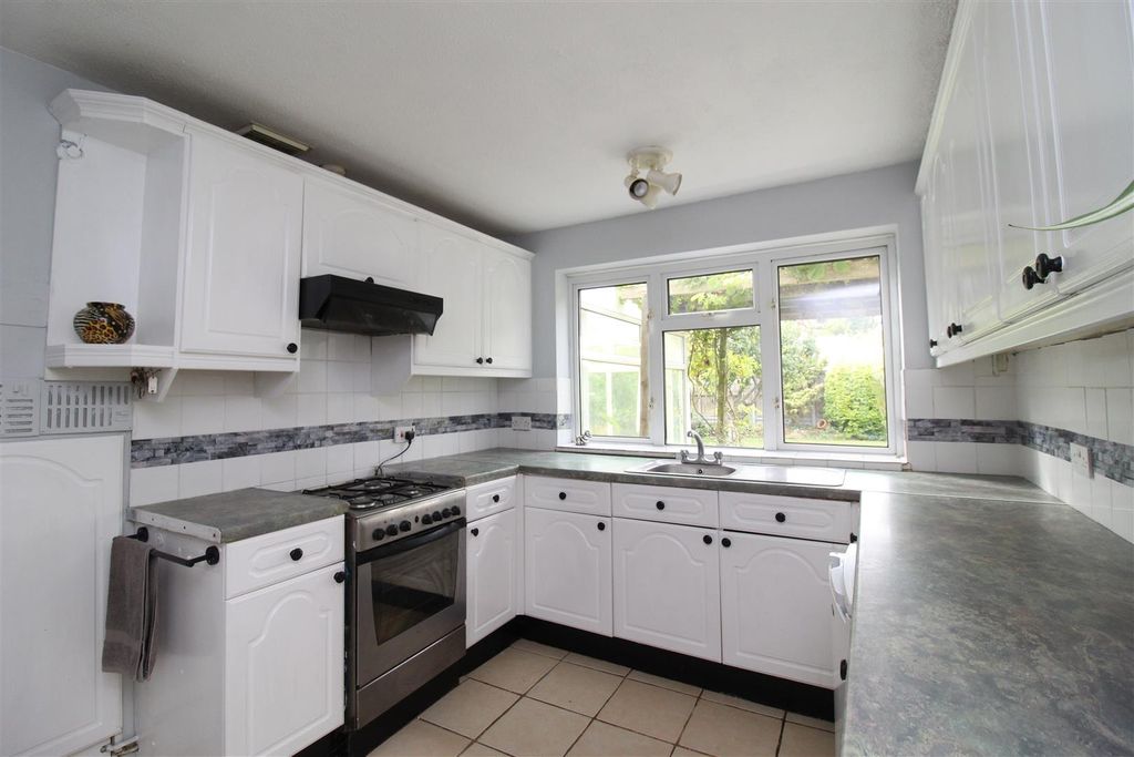 Property photo 3 of 18 Img_2942.Jpg