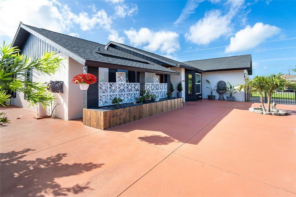 Property photo 3 of 16 <Alttext/>
