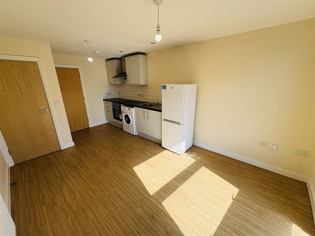 Property photo 3 of 9 Img_5408.Jpg