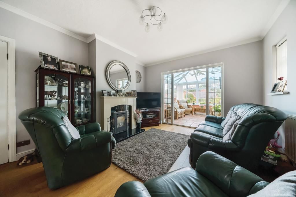 Property photo 2 of 11 Living Area