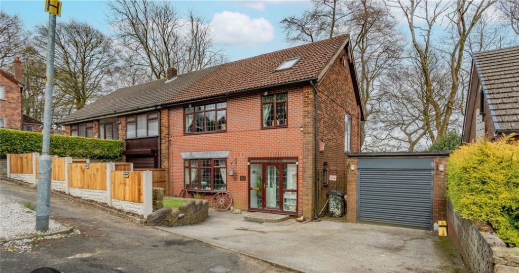 Property photo 1 of 16