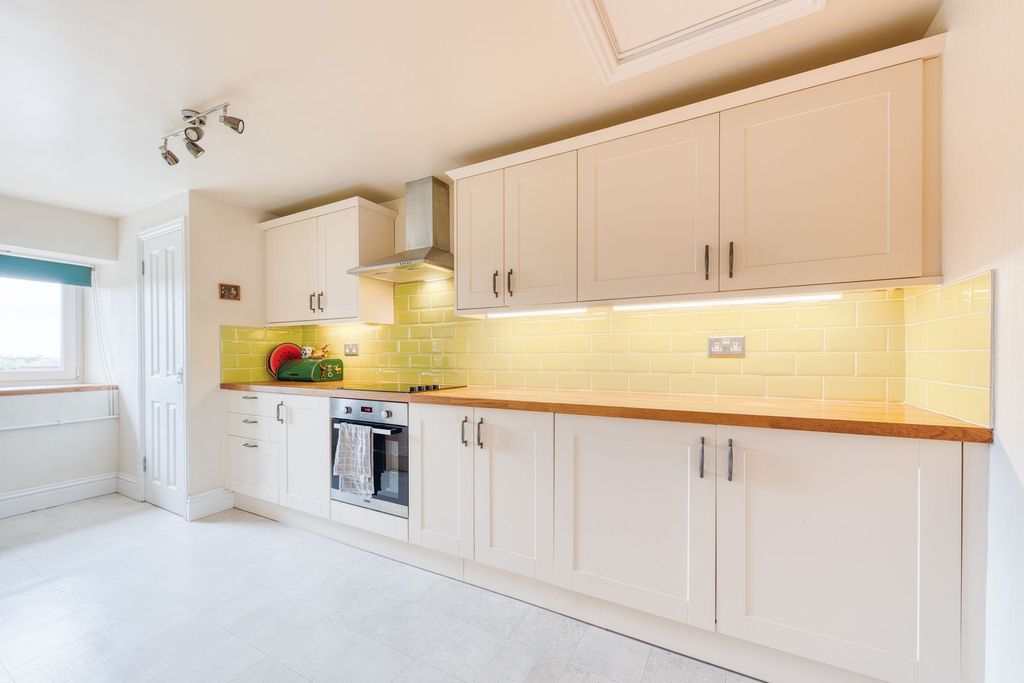 Additional image 7 of 2 bed flat for saleCastle Terrace, Berwick-Upon-Tweed TD15