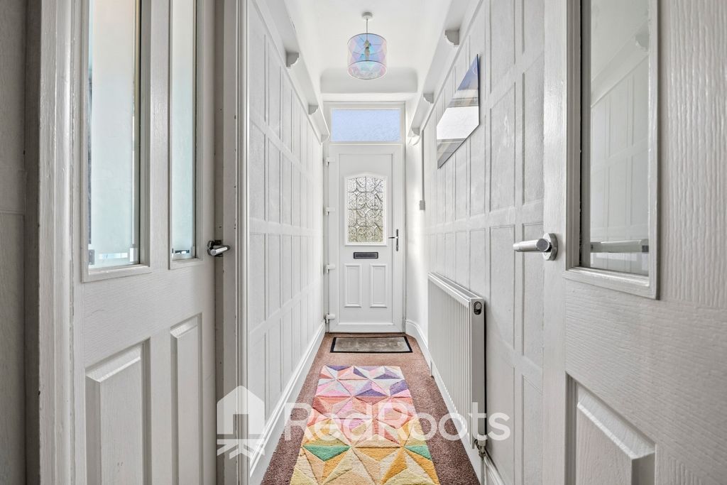 Property photo 3 of 20 4735023