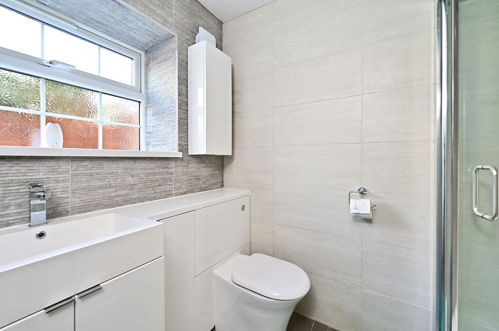 Additional image 17 of 4 bed detached house for saleVirginia Gardens, Farnborough GU14