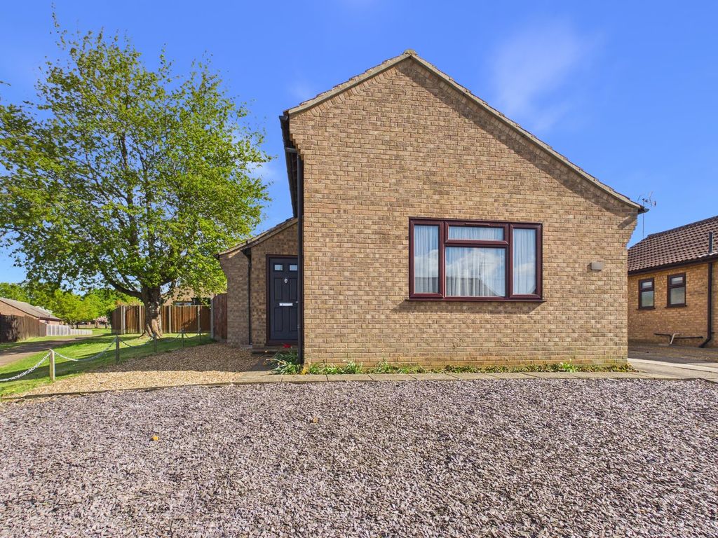 Property photo 1 of 8