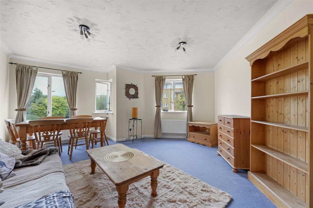 Property photo 2 of 10 Reception Room