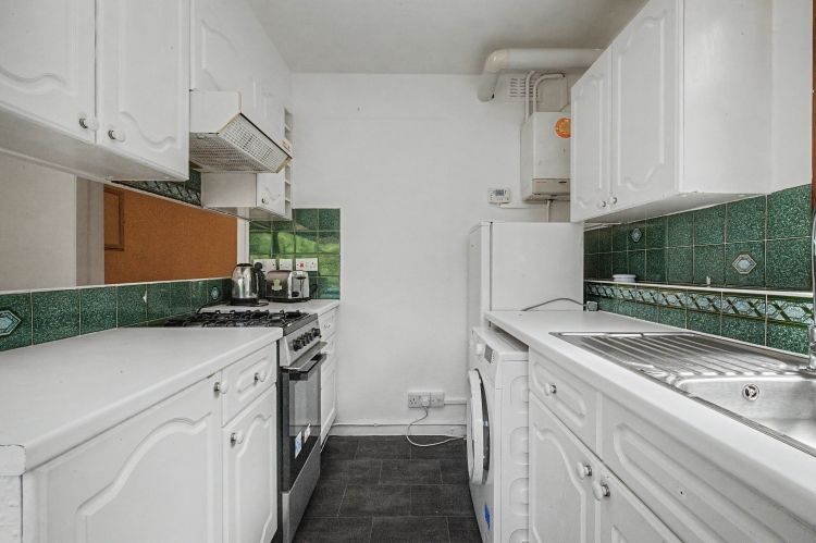 Property photo 3 of 9 332128