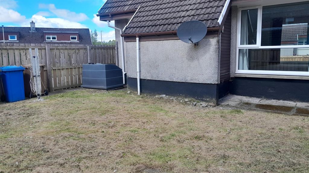 Additional image 16 of 2 bed property for saleCastle Drive, Lochyside, Fort William PH33
