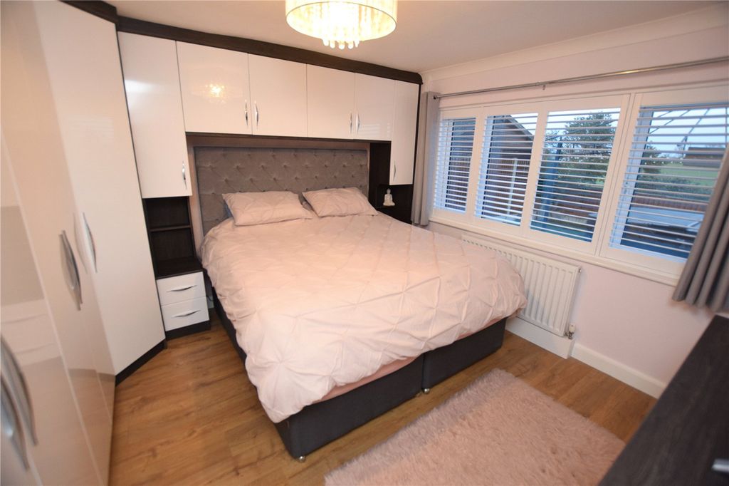 Property photo 3 of 15 Bedroom