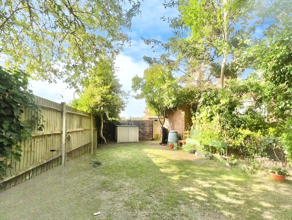 Property photo 1 of 11 #Yourmoveswanley