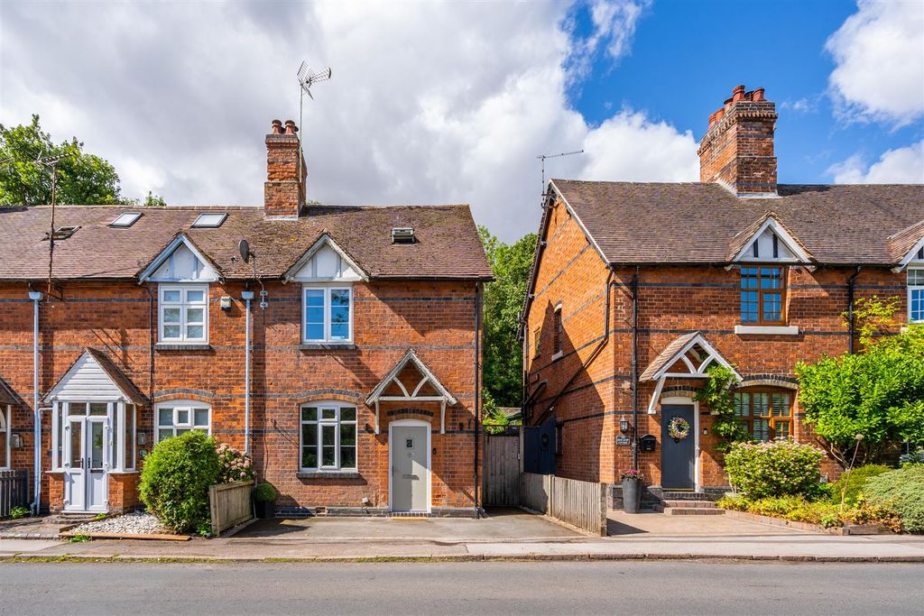 Property photo 1 of 14 124 Darley Green Road_29.Jpg