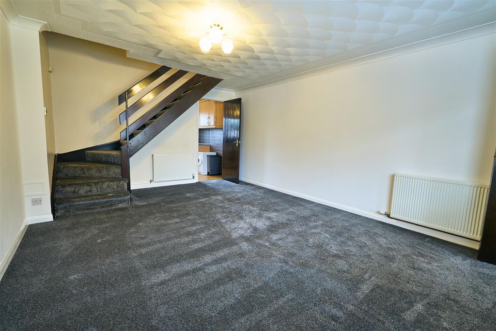 Property photo 2 of 13 44Mon_1.Jpg