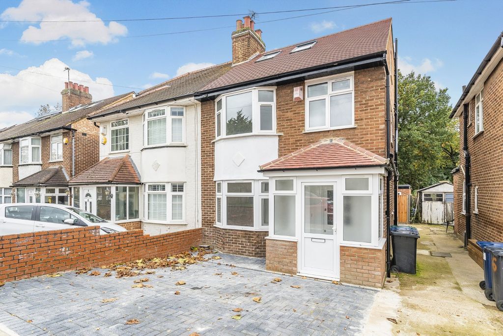 Property photo 2 of 10 Picture No. 06