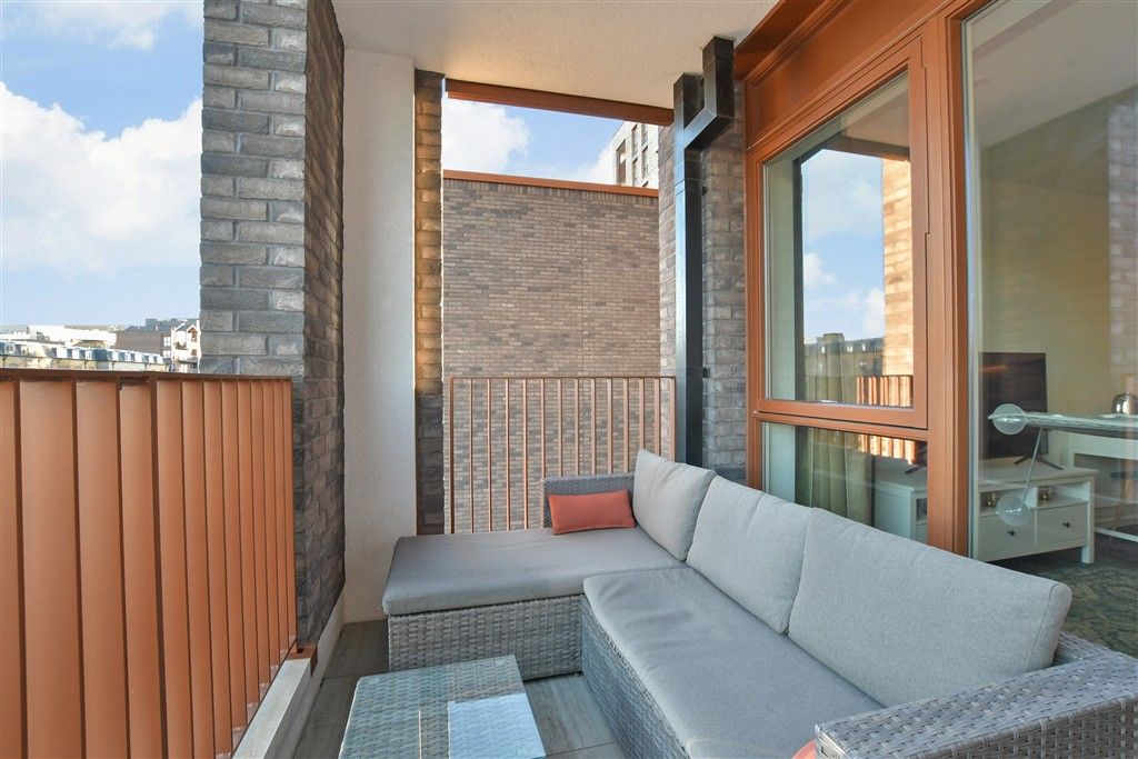 Property photo 2 of 17 Balcony / Terrace