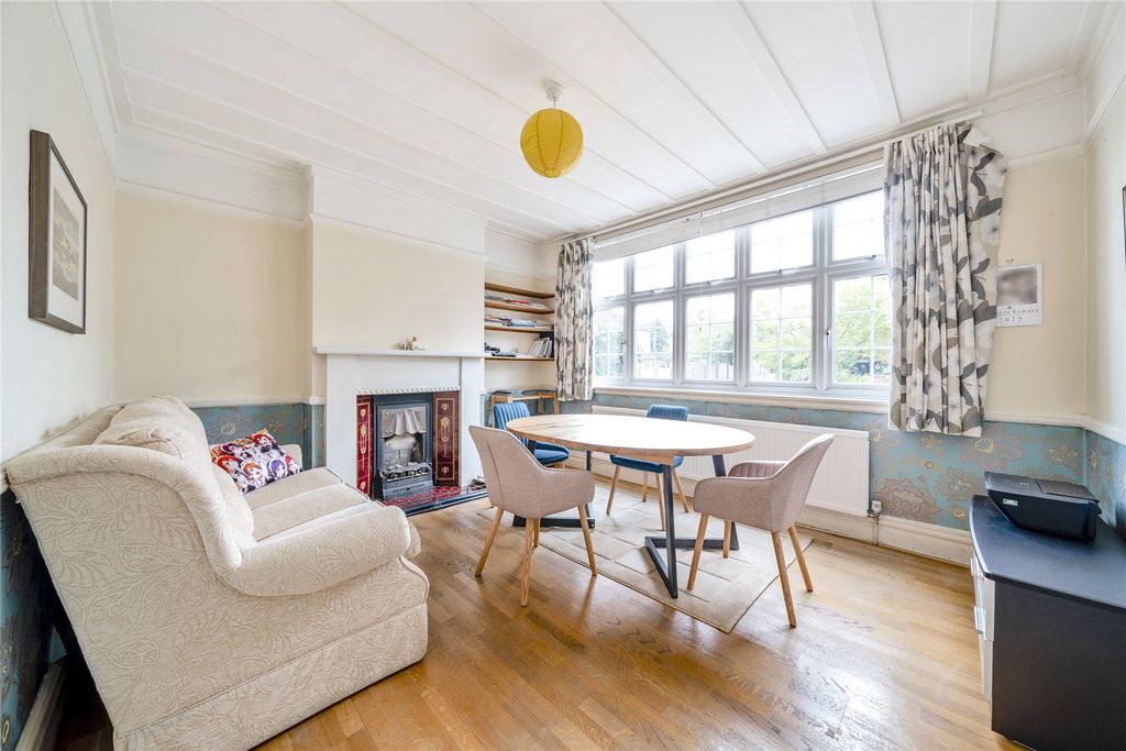Property photo 2 of 15 Picture No. 02
